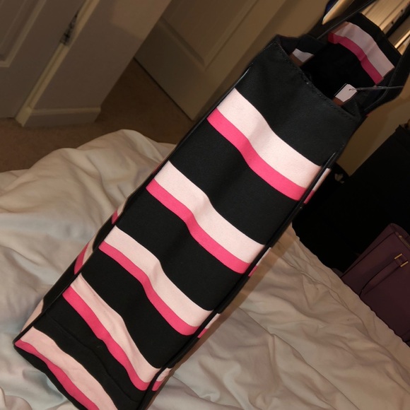 Large Victoria Secret tote bag - Picture 3 of 3